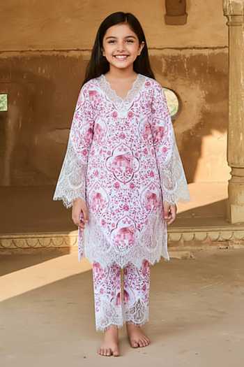 Sage Saga Floral Print & Chantilly Lace Embroidered Kurta For Kids