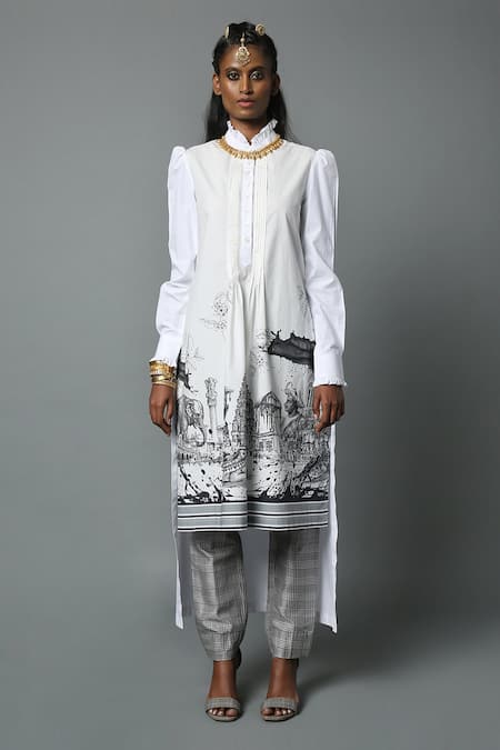 House of Three Karnataka Line Art Kurta  