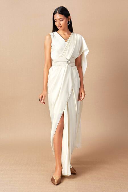 Ampm Ivory Cupro Viscose V Neck Corded Saree Gown With Belt Online at Aza Fashions Ampm_Ivory Cupro Viscose V Neck Corded Saree Gown With Belt _Online_at_Aza_Fashions