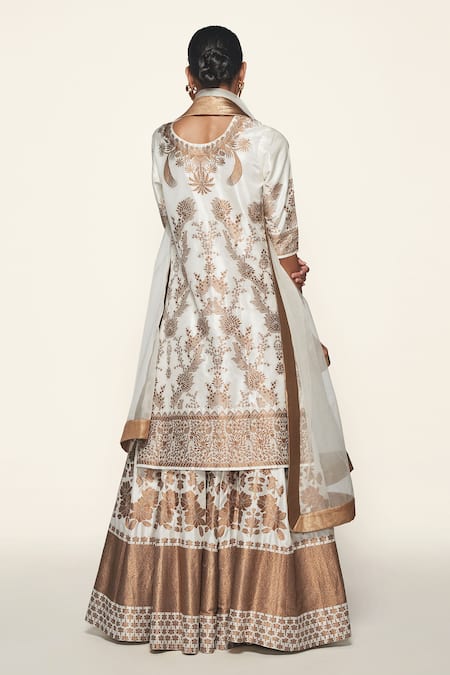 Shop Payal Khandwala White Bocade Round Woven Kurta at Aza Fashions Shop_Payal Khandwala_White Bocade Round Woven Kurta_at_Aza_Fashions