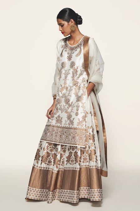 Buy Payal Khandwala White Bocade Round Woven Kurta Online at Aza Fashions Buy_Payal Khandwala_White Bocade Round Woven Kurta_Online_at_Aza_Fashions