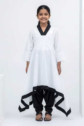 Aakaar Handkerchief Hem Tunic For Kids