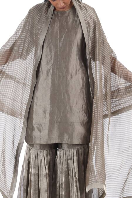 Shop_Akaaro_Grey Silk Round Neck Kurta Set With Stripe Woven Dupatta _Online_at_Aza_Fashions