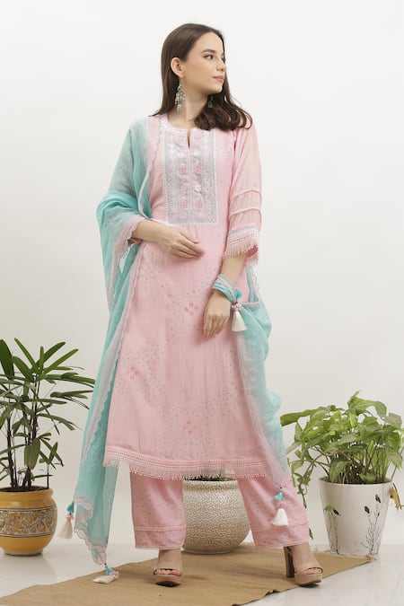 Vrinda by Pundrik Dubey Pink Kurta Cotton  Dupatta Chanderi Notched Printed Straight Set 