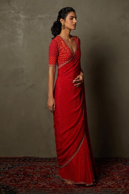 Buy_RI.Ritu Kumar_Pink 100% Silk Geometric, Sequin V Neck Prina Saree With Blouse _Online_at_Aza_Fashions