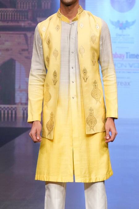 Shop_Soniya G_Yellow Silk Blend Paisley Embroidered Bundi Kurta Set _Online_at_Aza_Fashions