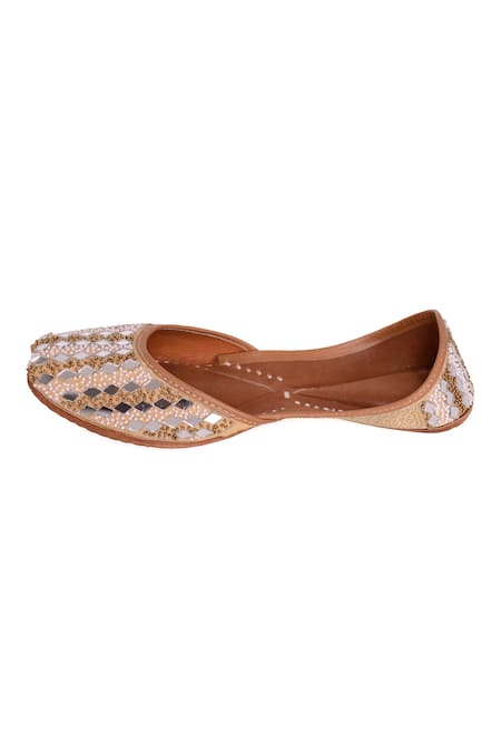 5elements Gold Embroidered Silk Mirror Embellished Juttis Online at Aza Fashions 5elements_Gold Embroidered Silk Mirror Embellished Juttis _Online_at_Aza_Fashions