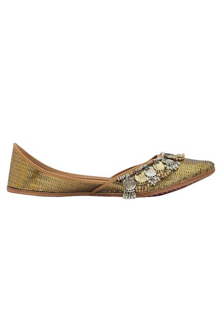Shop 5elements Gold Coin Tassel Juttis Online at Aza Fashions Shop_5elements_Gold Coin Tassel Juttis _Online_at_Aza_Fashions