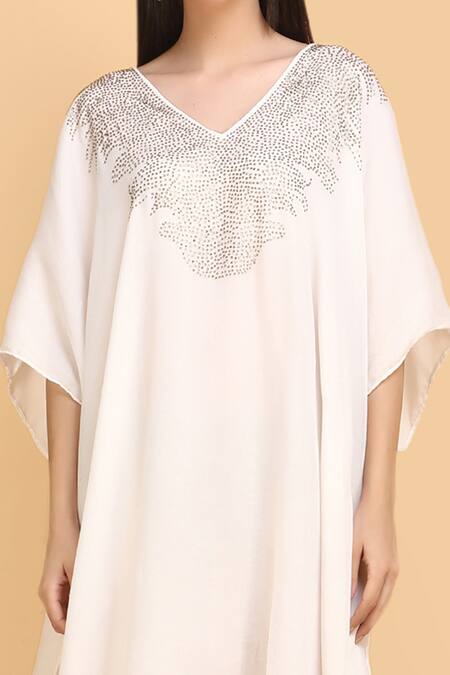 Label Ivish Off White Silk, Chiffon Embroidery V-neck Rhinestone Embellished Kaftan at Aza Fashions Label Ivish_Off White Silk, Chiffon Embroidery V-neck Rhinestone Embellished Kaftan _at_Aza_Fashions