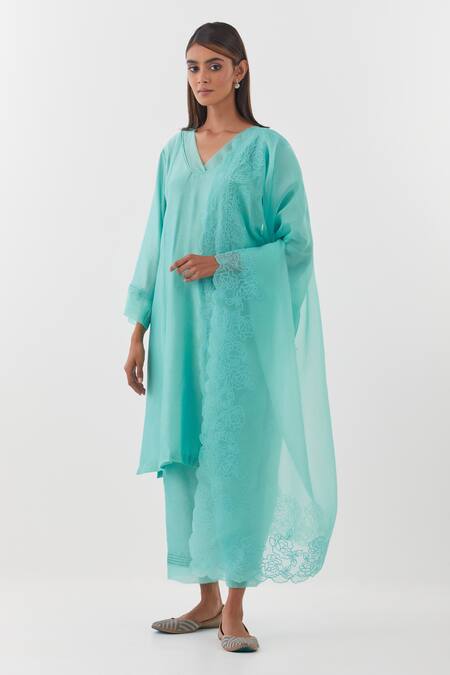 Amisha Kothari Blue Chanderi , Organza Embroidery Kurta Set With Cut-work Hem Dupatta at Aza Fashions Amisha Kothari_Blue Chanderi , Organza Embroidery Kurta Set With Cut-work Hem Dupatta _at_Aza_Fashions