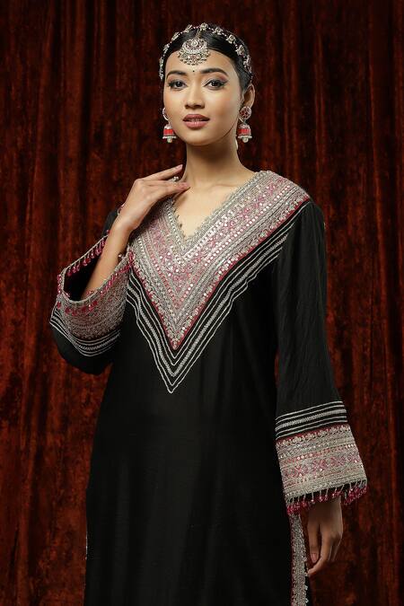 Shikhar Sharma Black Silk Chanderi Embroidered Pearl V Neck Full Sleeve Kurta Pant Set at Aza Fashions Shikhar Sharma_Black Silk Chanderi Embroidered Pearl V Neck Full Sleeve Kurta Pant Set _at_Aza_Fashions