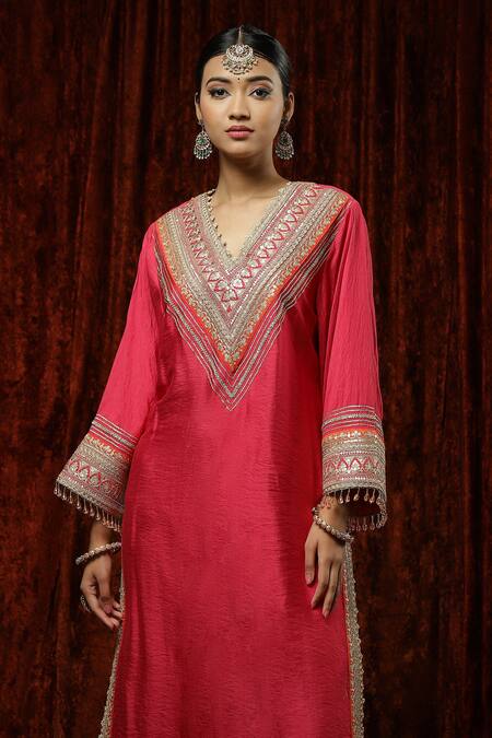 Shikhar Sharma Pink Silk Chanderi Embroidered Pearl V Neck Kurta Pant Set at Aza Fashions Shikhar Sharma_Pink Silk Chanderi Embroidered Pearl V Neck Kurta Pant Set _at_Aza_Fashions