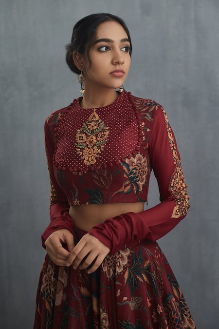 Torani Maroon Handwoven Chanderi Aari Bhura Anardan Cheent Print Bridal Lehenga Set at Aza Fashions Torani_Maroon Handwoven Chanderi Aari Bhura Anardan Cheent Print Bridal Lehenga Set_at_Aza_Fashions