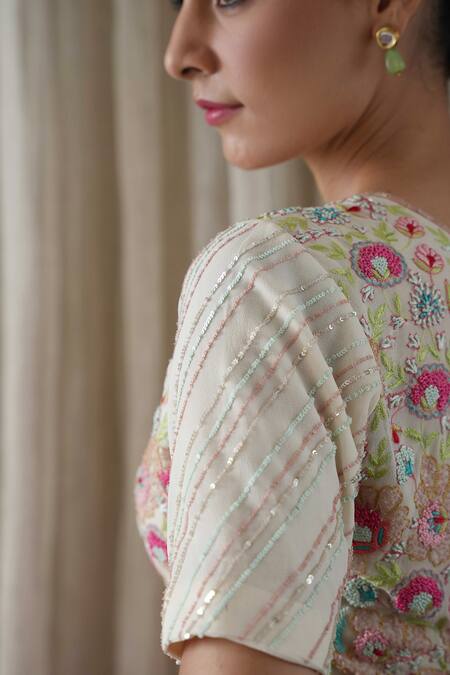 Kanika Sharma_Pink Georgette, Modal Sequins, Embroidery, Zari Round Ombre Saree With Blouse _at_Aza_Fashions