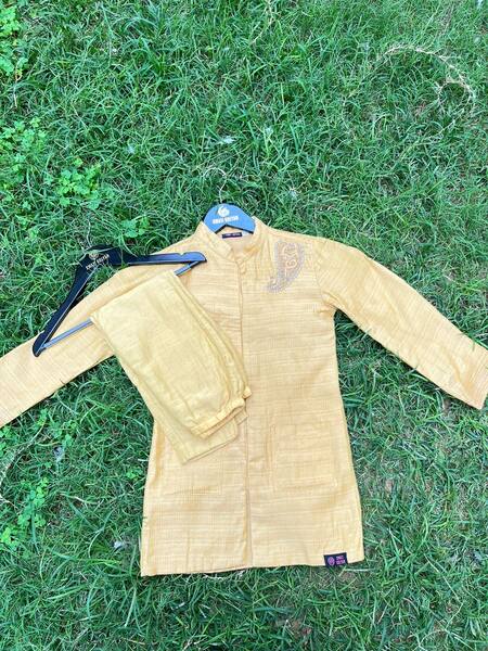 Buy_Swati Golyan_Yellow Silk Organza, Cotton Embroidery Placement Paisley Kurta Set _Online_at_Aza_Fashions