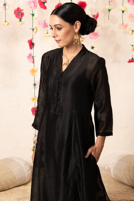 Marche_Black Kurta  Chanderi, Pant  Cotton V Neck A-line And Set _at_Aza_Fashions