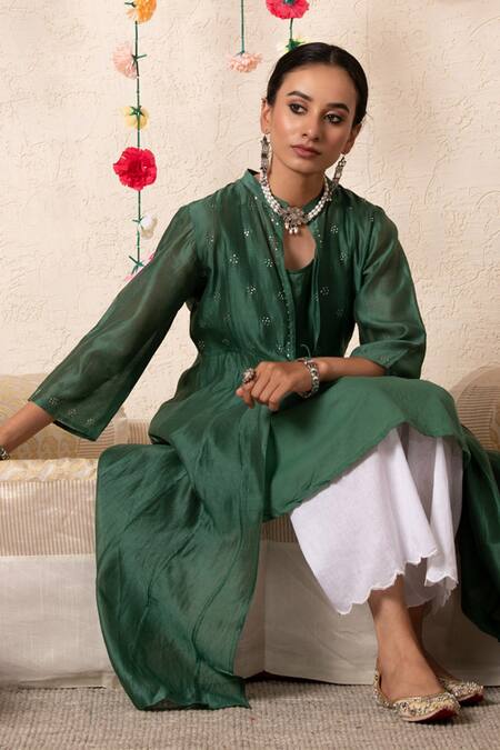 Marche Emerald Green Cape Chanderi, Inner And Pant Cotton Round Paneled & Set at Aza Fashions Marche_Emerald Green Cape Chanderi, Inner And Pant Cotton Round Paneled & Set _at_Aza_Fashions