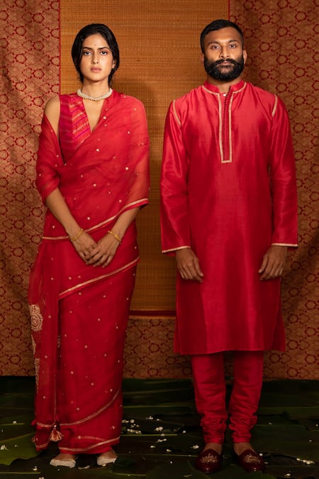 Deep Thee_Red Silk, Organza Embroidery Plunge Neck Sita Hand Palla Saree With Blouse _at_Aza_Fashions