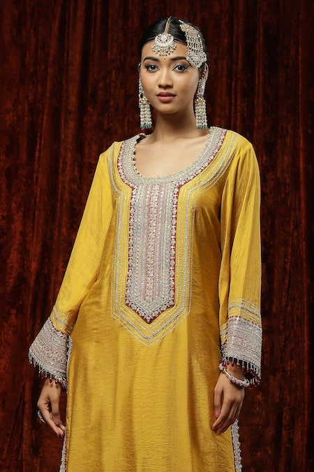 Shikhar Sharma Yellow Silk Chanderi Embroidered Pearl Round Neck Kurta Pant Set at Aza Fashions Shikhar Sharma_Yellow Silk Chanderi Embroidered Pearl Round Neck Kurta Pant Set _at_Aza_Fashions