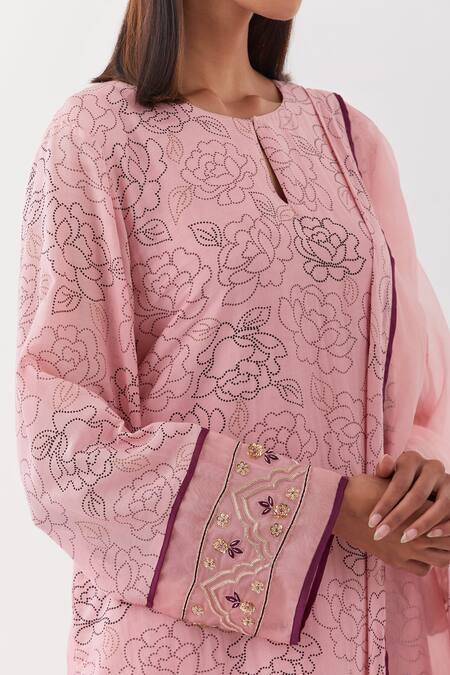 Shop Amisha Kothari Pink Cotton, Silk Organza Zari, Piping Keyhole Gulposh Printed Rosette Kurta Set Online at Aza Fashions Shop_Amisha Kothari_Pink Cotton, Silk Organza Zari, Piping Keyhole Gulposh Printed Rosette Kurta Set _Online_at_Aza_Fashions