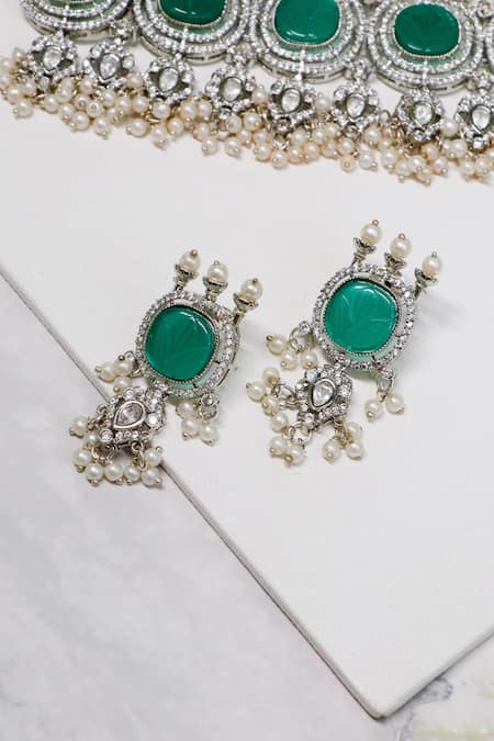 Ishhaara Green Beads Kundan Stone Embellished Choker Set at Aza Fashions Ishhaara_Green Beads Kundan Stone Embellished Choker Set _at_Aza_Fashions