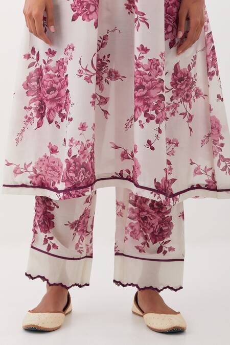 Amisha Kothari Ivory Cotton, Organza, Piping, Nishat Printed Floral Kurta Set at Aza Fashions Amisha Kothari_Ivory Cotton, Organza, Piping, Nishat Printed Floral Kurta Set _at_Aza_Fashions