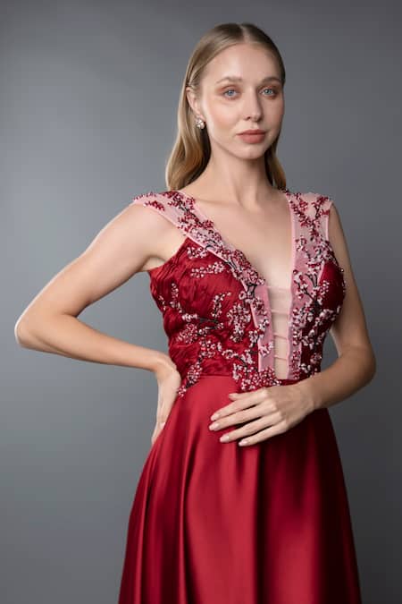 Anjum Qureshi_Red Satin Hand Embroidered Sequin Plunge Neck A-line Gown _at_Aza_Fashions