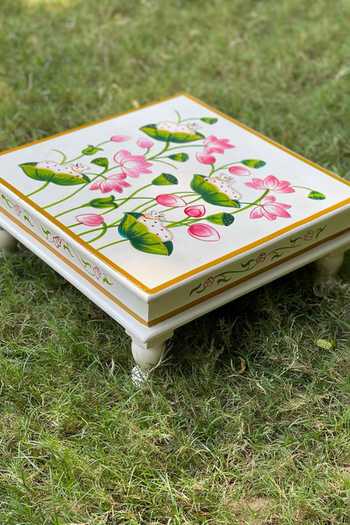 Purana Darwaza_White Wood Hand Painted Pichwai Chowki_at_Aza_Fashions