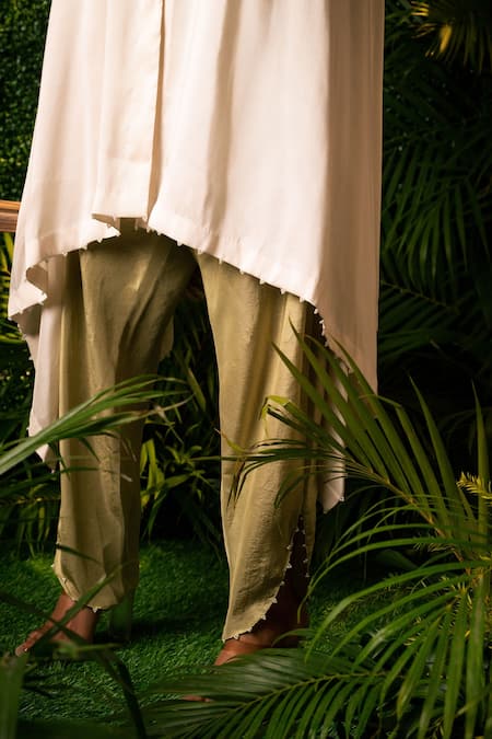 Buy_Pallavi Poddar_Green Silk Ombre Peacock Asymmetric Hem Cape And Dhoti Pant Set _Online_at_Aza_Fashions