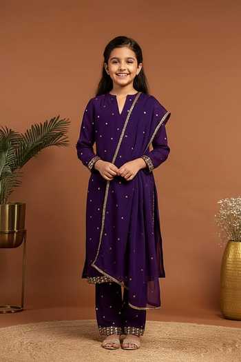 Rirasa Spluttered Bead & Sequin Embellished Kurta Pant Set For Kids