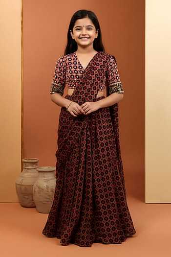 Neha Khullar Floral Mirror Embroidered Pre-Draped Saree For Kids