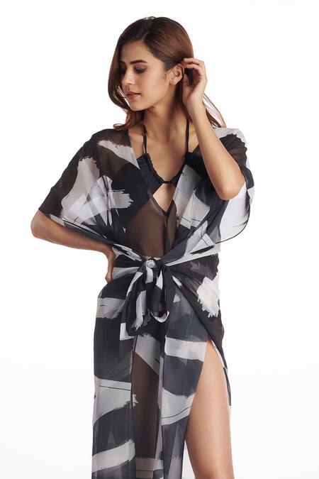 Kai Resortwear Black Georgette V-neck Barcode Kaftan Cover Up Online at Aza Fashions Kai Resortwear_Black Georgette V-neck Barcode Kaftan Cover Up _Online_at_Aza_Fashions