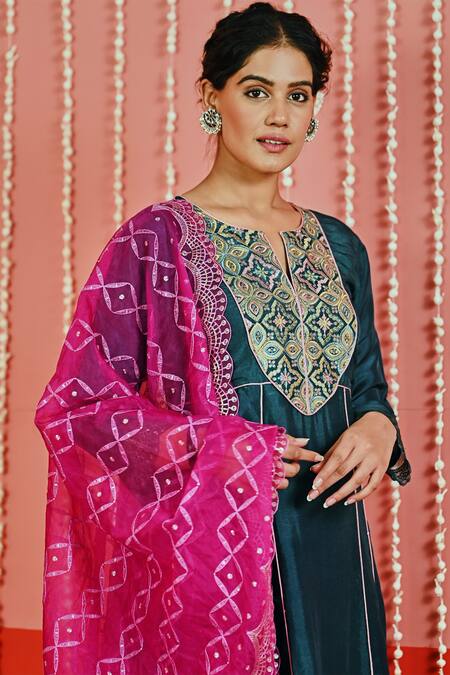 Myaara Green Chanderi, Cotton, Organza Embroidery, Panelled Kurta Set With Dupatta Online at Aza Fashions Myaara_Green Chanderi, Cotton, Organza Embroidery, Panelled Kurta Set With Dupatta _Online_at_Aza_Fashions