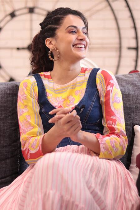 Swati Vijaivargie_Off White Cotton Silk Round Printed Flared Kurta _at_Aza_Fashions