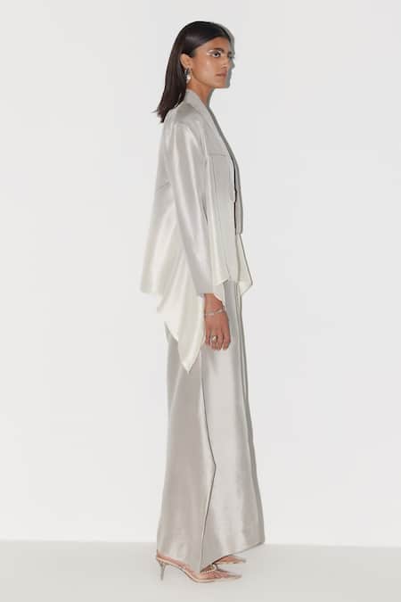 Buy Febo6 Grey Silk Embroidery Collared Asymmetric Overlay Online at Aza Fashions Buy_Febo6_Grey Silk Embroidery Collared Asymmetric Overlay _Online_at_Aza_Fashions