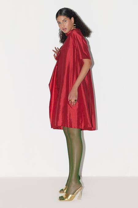 Febo6 Red Silk Embroidery Sun And Sunflower Shift Dress Online at Aza Fashions Febo6_Red Silk Embroidery Sun And Sunflower Shift Dress _Online_at_Aza_Fashions