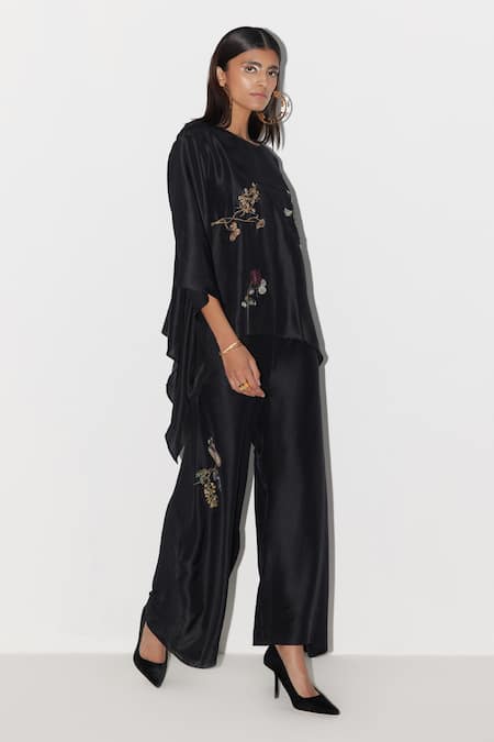 Buy Febo6 Black Silk Embroidery Round Neck Flower Vine Top Online at Aza Fashions Buy_Febo6_Black Silk Embroidery Round Neck Flower Vine Top _Online_at_Aza_Fashions
