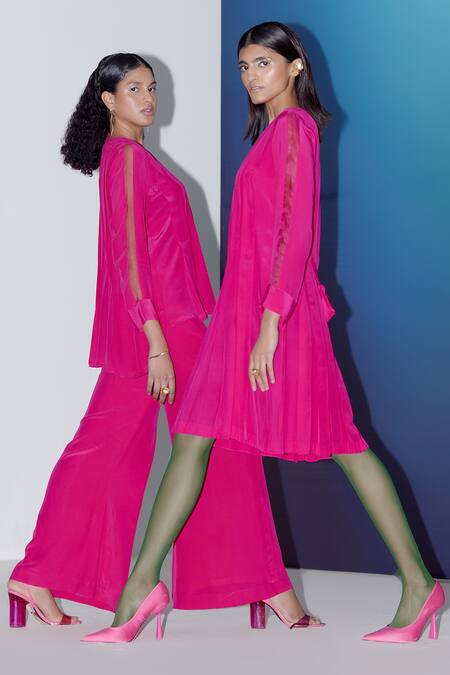 Buy Febo6 Pink Silk Round Neck Box Pleated Dress Online at Aza Fashions Buy_Febo6_Pink Silk Round Neck Box Pleated Dress _Online_at_Aza_Fashions