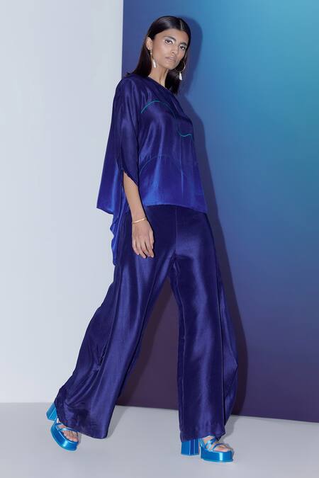 Febo6 Blue Silk Embroidery Round Neck Ombre Thread Top Online at Aza Fashions Febo6_Blue Silk Embroidery Round Neck Ombre Thread Top _Online_at_Aza_Fashions