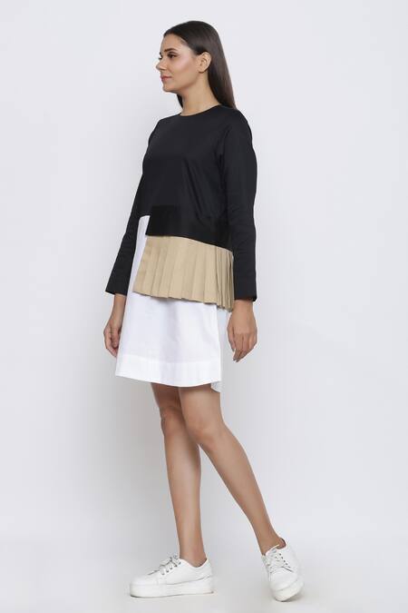 Buy Escape By Aishwarya Black Cotton Satin Round Neck Pleated Patch Colorblock Dress Online at Aza Fashions Buy_Escape By Aishwarya_Black Cotton Satin Round Neck Pleated Patch Colorblock Dress _Online_at_Aza_Fashions