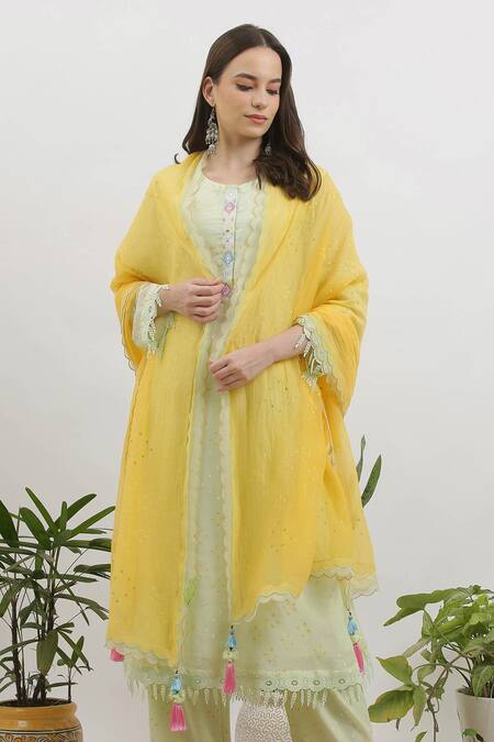 Vrinda By Pundrik Dubey Green Kurta Cotton Dupatta Chanderi Round Printed Straight Set Online at Aza Fashions Vrinda By Pundrik Dubey_Green Kurta Cotton Dupatta Chanderi Round Printed Straight Set_Online_at_Aza_Fashions