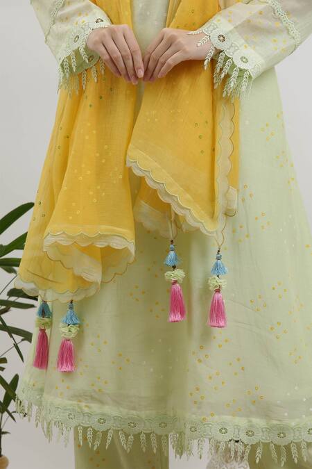 Buy_Vrinda By Pundrik Dubey_Green Kurta Cotton  Dupatta Chanderi Round Printed Straight Set_Online_at_Aza_Fashions