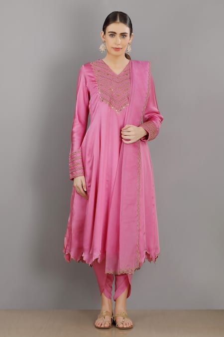 Asaga_Pink Cotton Pant Mul Cotton Dupatta Organza, Kurta Chanderi Silk V Neck Set _Online_at_Aza_Fashions