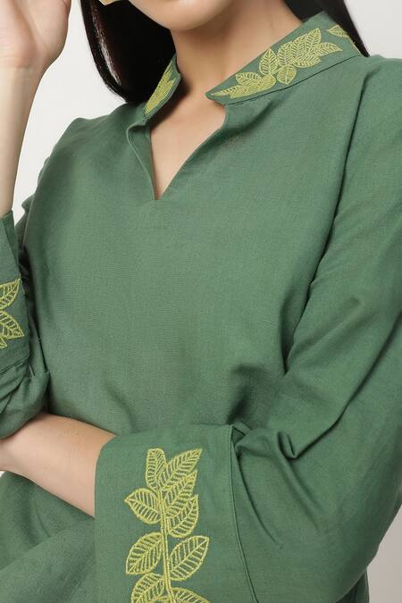 Buy_Musal_Green Cotton, Linen Embroidery Collared Cecily Sleeve Top _Online_at_Aza_Fashions