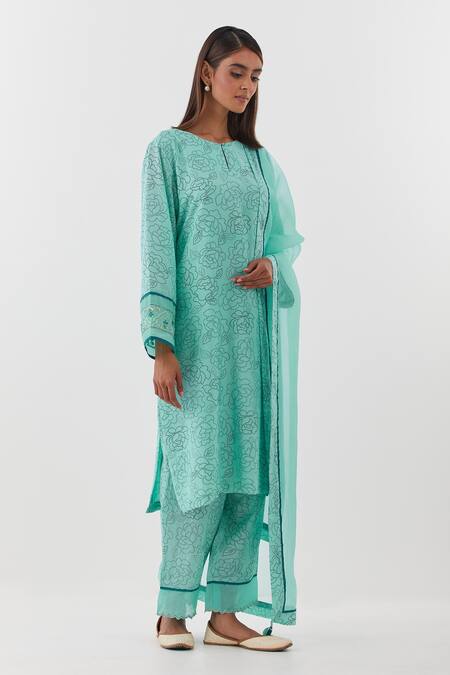 Shop Amisha Kothari Blue Cotton, Silk Organza Embroidery, Zari Keyhole Neck Floral Printed Kurta Set Online at Aza Fashions Shop_Amisha Kothari_Blue Cotton, Silk Organza Embroidery, Zari Keyhole Neck Floral Printed Kurta Set _Online_at_Aza_Fashions