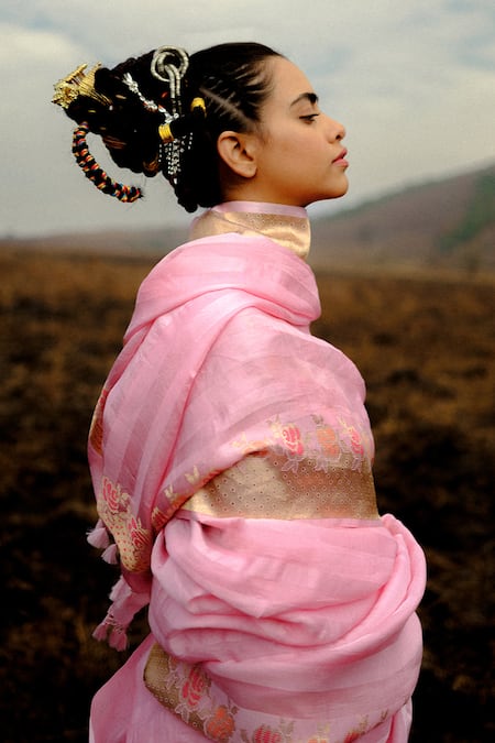 Buy_Ekaya Banaras_Pink Silk Embroidery Striped And Floral Handwoven Saree