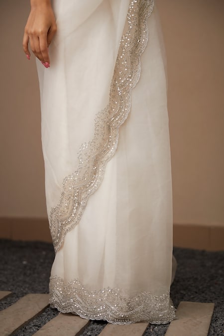 Buy_ASTHA NARANG_White Organza, Crepe Sequins, Cut Work, Zari, Scallop Border Saree With Blouse 