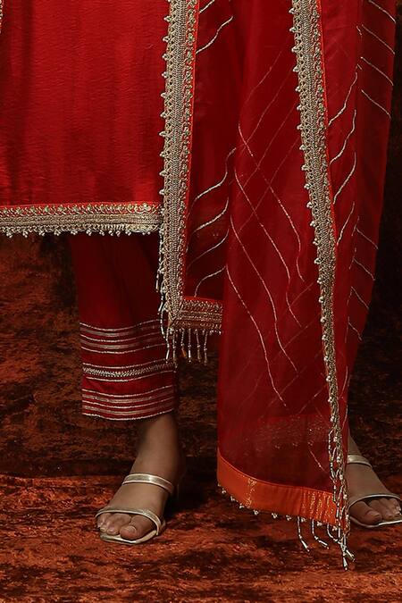 Buy Shikhar Sharma Red Silk Chanderi Embroidered Pearl V Neck Kurta Pant Set Buy_Shikhar Sharma_Red Silk Chanderi Embroidered Pearl V Neck Kurta Pant Set