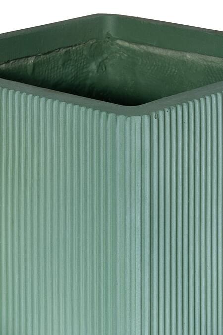 Buy_H2h_Green Frp Ribbed Square Planter