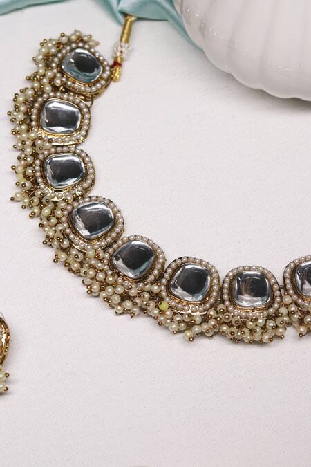 Buy_Ishhaara_Gold Plated Diamonds, Stones Kundan Embellished Necklace Set With Maangtikka 